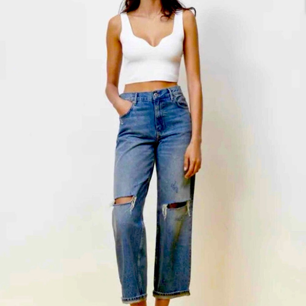 Zara New Daddy distressed Ankle jeans